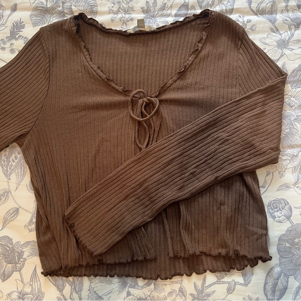 Women’s long sleeve shirt size M